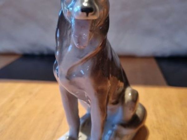 Vintage Porcelain Dog Figurine - Main image