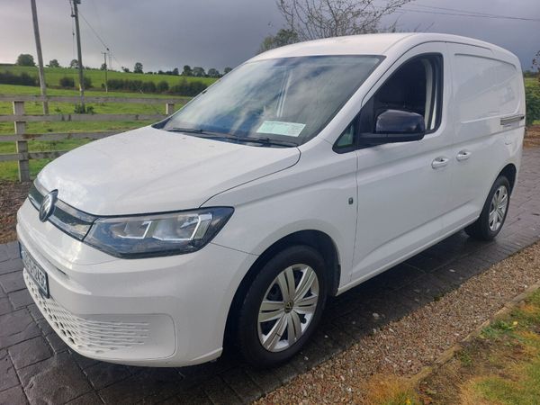 VW CADDY 222' 102 BHP / M6F - Main image