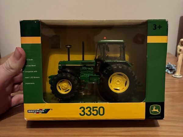 Britains John Deere 3350 1:32 - Main image