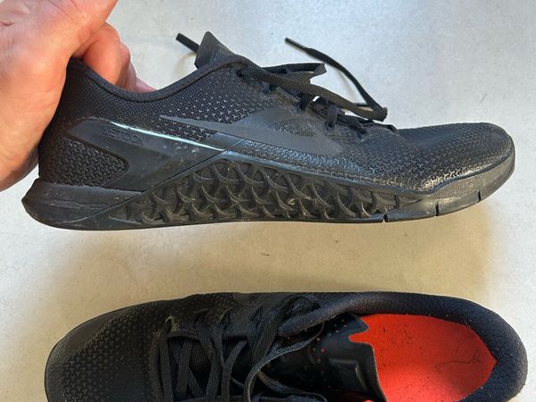 Nike Metcon 4 Tripe Black - Main image