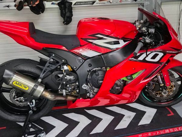 2015 Gen 4 ZX10R Track Bike - Main image