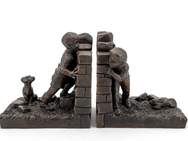 1990s Genesis Fine Arts Bookends - Main image
