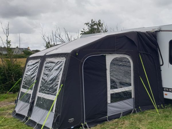 Drive Away Awning - Main image