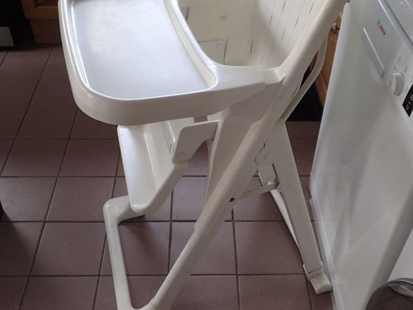 Free; Baby high chair - Main image
