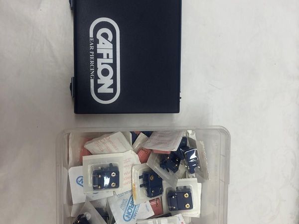 Calfon Ear Piercing Kit with Earrings - Main image