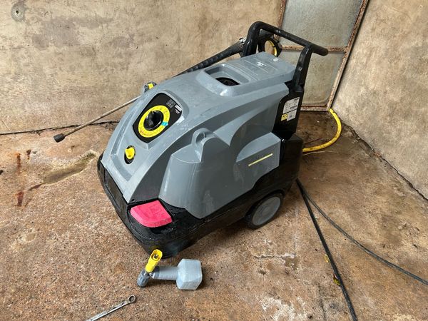 Karcher hot wash and wood chipper for sale - Main image