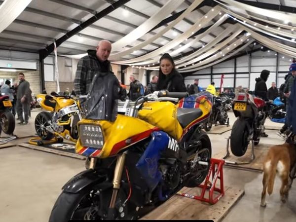 Show winning Custom (spondon,dymags,ohlins) - Main image