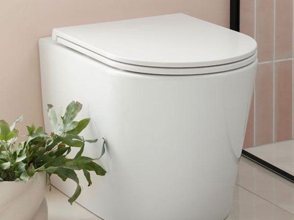 Brand New VADO Cameo Rimless Toilet & Soft-Close S - Main image