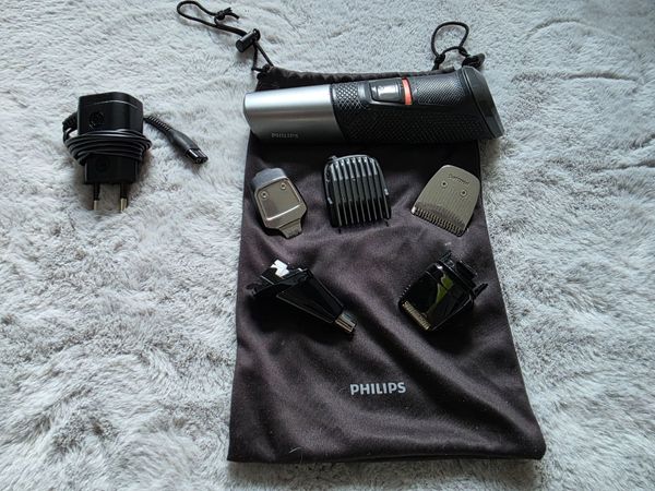 Philips Electric Shaver / Grooming Trimmer with Ac - Main image