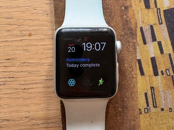 Apple Watch Series 3 38mm GPS Silver, With Charger - Main image