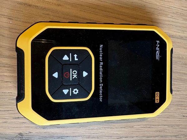 FNIRSI GC-01 Geiger Counter Radiation Detector - Main image