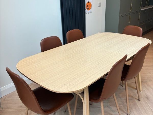 Table & 6 Chairs - Main image