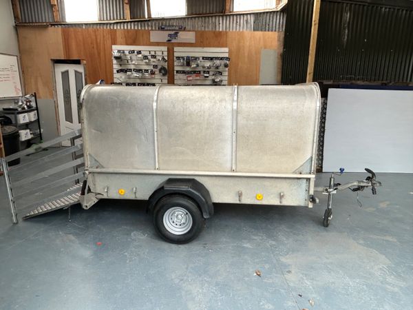 Ifor Williams P7e Livestock Trailer - Main image
