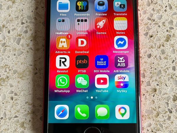 iPhone SE   64GB - Main image