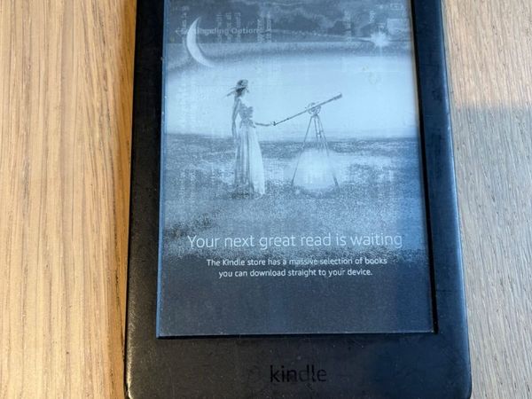 Amazon Kindle 10th Gen 6" With Light, Working - Main image