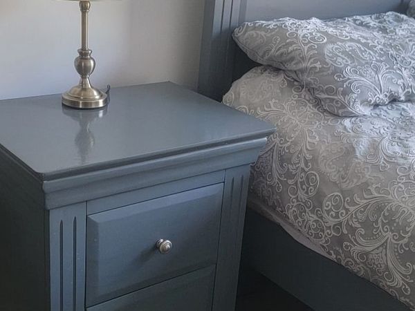 Bedroom furniture - Main image