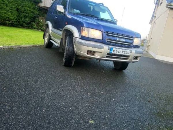 3.1 isuzu trooper SWB - Main image
