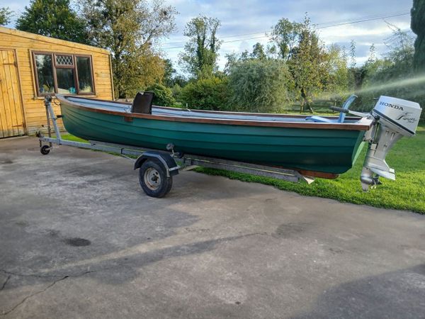 19ft Boat and Trailer Honda 8hp Engine - Main image
