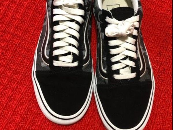 Mens new trainers size 6 €30 - Main image