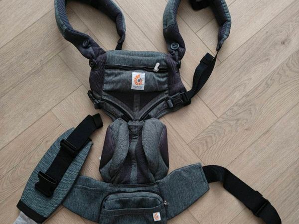 Ergobaby Omni 360 - Ultimate Parent Survival Tool - Main image