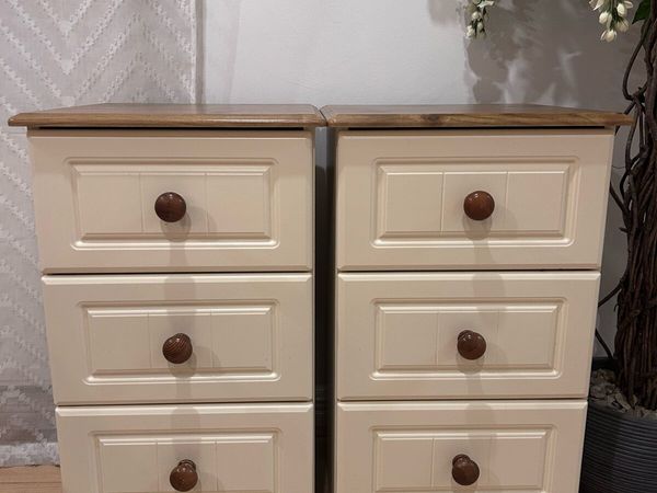 Bedside lockers and chest of drawers - Main image