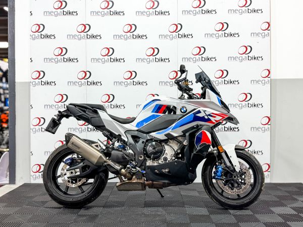 BMW M 1000 XR 2025 - Main image