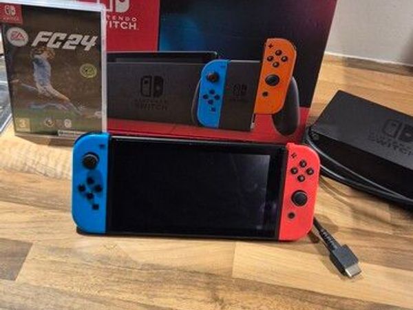 Nintendo Switch - Main image