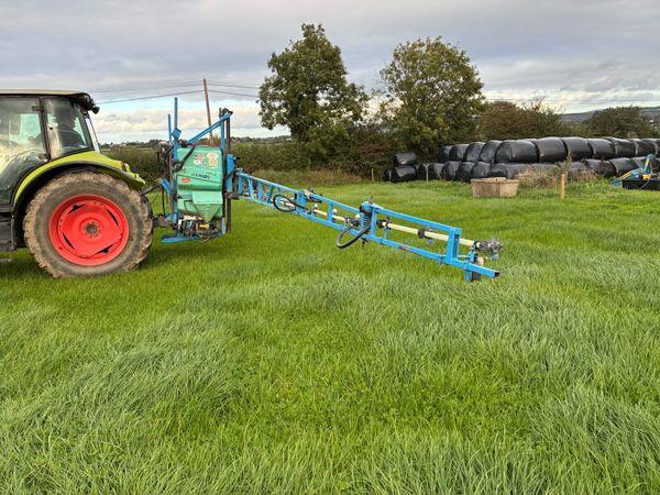 Berthoud 15m sprayer - Main image