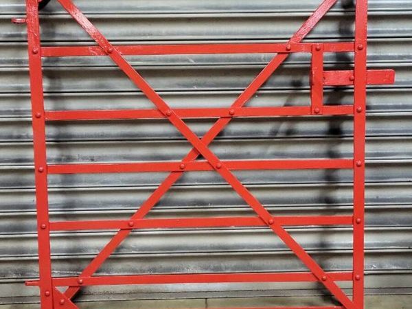 Steel gate old style - Main image