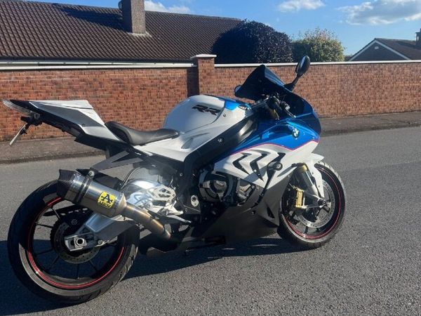 BMWS1000r - Main image