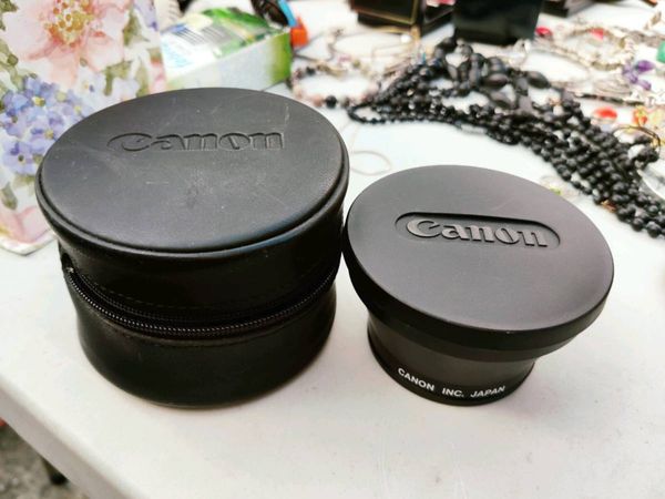 NEW CANON TELE-CONVERTER, 1.4 X 55 Lens & Case ! - Main image