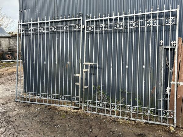 Gates - Main image