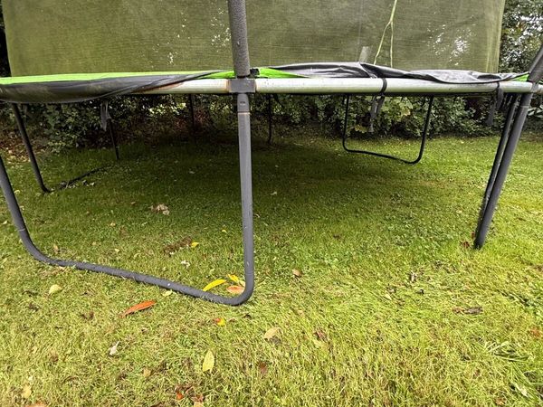 Large trampoline - Main image