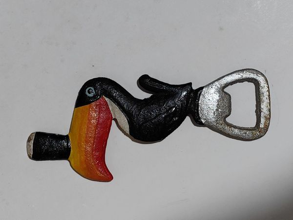 Guinness Toukan motif cast iron bottle opener - Main image