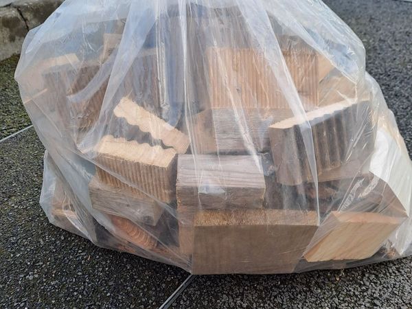 6 bags of firewood - Main image