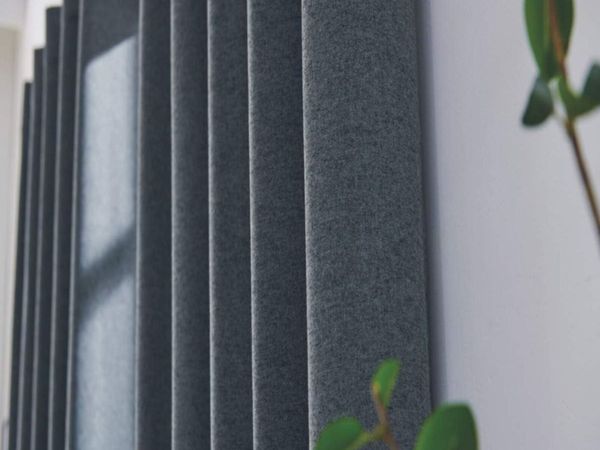Thermal lined blackout curtains - Main image