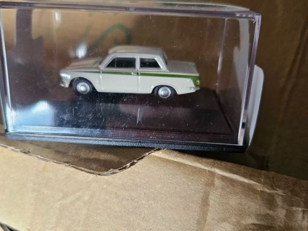 Corgi Oxford Die-cast Car Ford Cortina - Main image