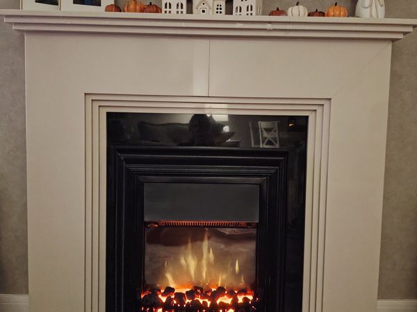 Dimplex electric fire - Main image