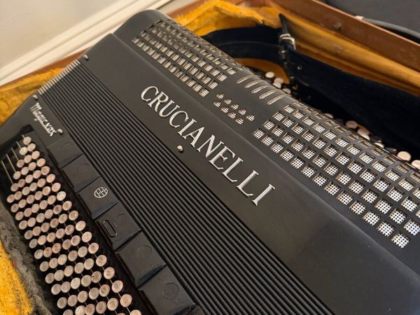 Crucianelli Accordion - Main image