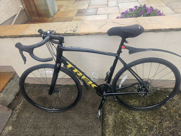 Trek Domane AL2 Disc 56cm Barely Used - Main image