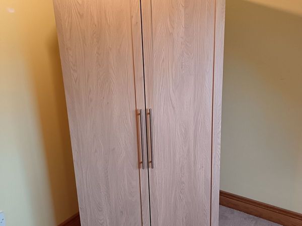 Wardrobe and chest of drawers - Main image