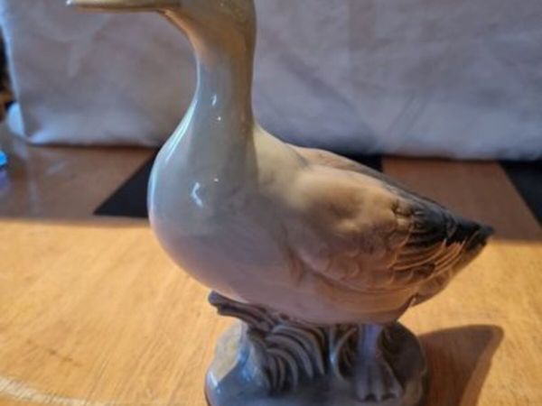Large Spanish Porcelain Duck Figurine - Main image