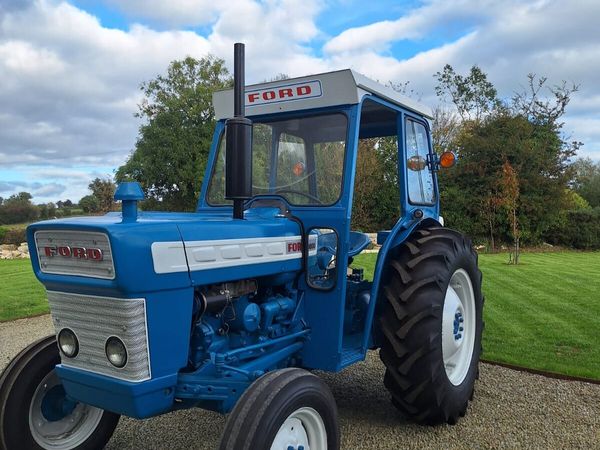 1968 Ford 3000 Pre-Force Tractor(FULL RESTORATION) - Main image