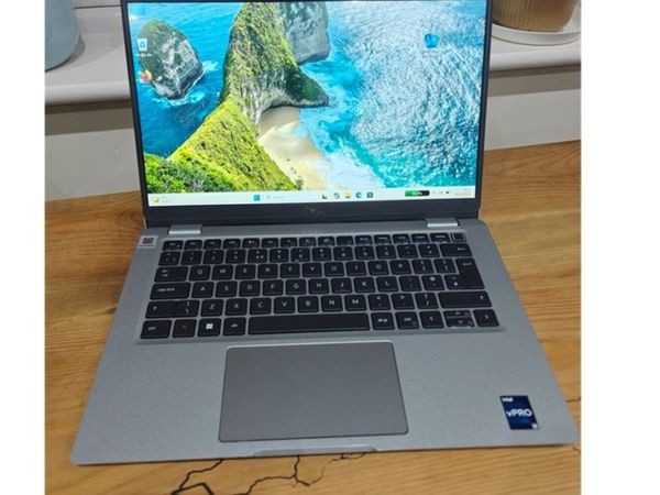 Dell Latitude 5330 Laptop | i5 (12th gen) | 16GB | - Main image