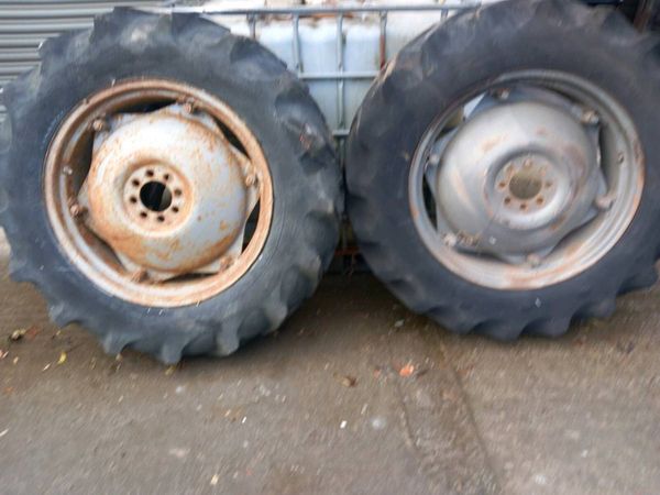 2 wheels and 2 spare Tyres For ,20 D ,135 - Main image