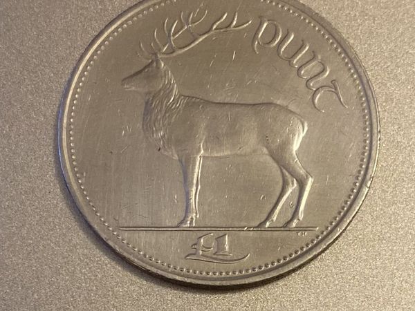 Irish Red deer coin from 1999, Free Post - Main image