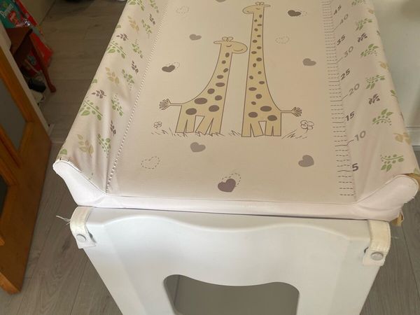 Babylo Changing Table - Main image