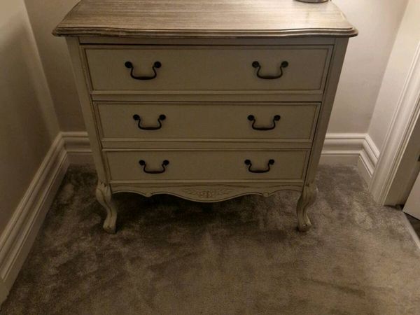 Vintage-Style French Provincial Chest of Drawers - Main image