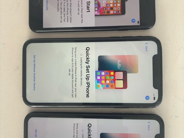 3 Apple iPhones for Sale – SE 256GB & 2 x XR 64GB - Main image