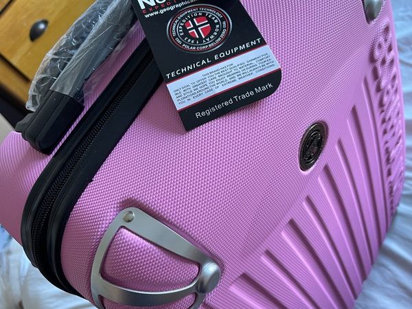 Geographical Norway Cabin Suitcase 20” - Main image